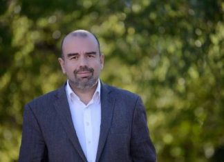 Ο Χάρης Καραπάνος υποψήφιος στο συνδυασμό του Νεκτάριου Φαρμάκη