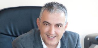 O Νίκος Παπαγεωργίου στο συνδυασμό του Νεκτάριου Φαρμάκη