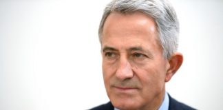 Κ. Σπηλιόπουλος: «Ντρέπονται να συναντηθούν δημόσια Τσίπρας και Κατσιφάρας;»