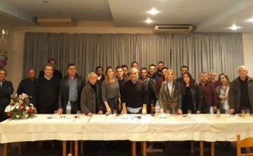 «Είμαστε παρόντες» λέει ο Δημήτρης Σταμάτης παρά τις φήμες και τις αποχωρήσεις