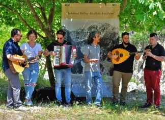 1η θέση για το τραγούδι “Αχελώος” στο διαγωνισμό ΤΟΡ 20 του “πενταγράμμου”