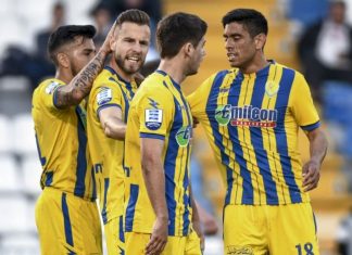 Παναιτωλικός: Οι δυσκολίες από την ελληνική αγορά