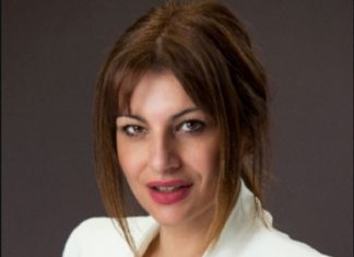 Υποψήφια με τον Κώστα Σπηλιόπουλο η Πόπη Γιαλιά