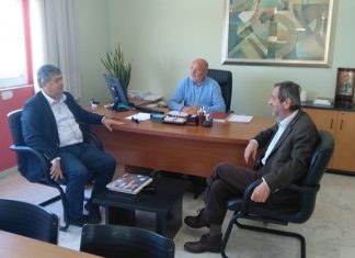 Δελτίο Τύπου επειδή οι αντιπεριφερειάρχες… συναντήθηκαν… μεταξύ τους