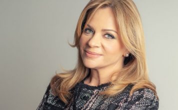 Oι υποψήφιοι δημοτικοί σύμβουλοι στο συνδυασμό “Αγρίνιο Μπορείς” της Χρ. Σταρακά