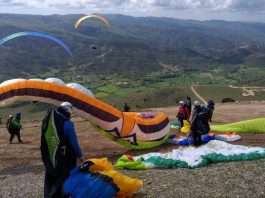 Πρωτομαγιά στον Εμπεσό με Αγώνες Αλεξίπτωτου Πλαγιάς, Παραδοσιακό Στεφάνι και Γιορτή Τοπικών Προϊόντων