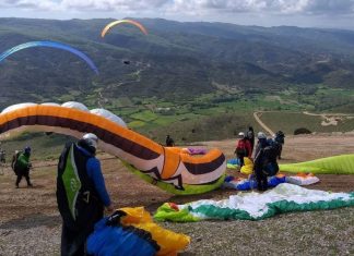 Με νέο πανελλήνιο ρεκόρ ολοκληρώθηκε το 28ο Πανελλήνιο Πρωτάθλημα Αλεξιπτώτου Πλαγιάς στον Εμπεσό Βάλτου