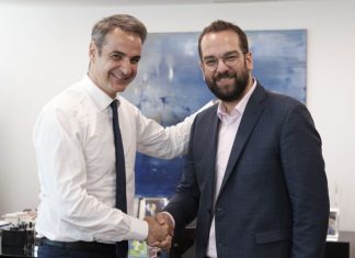 Συνάντηση Μητσοτάκη με Φαρμάκη ενόψει δευτέρου γύρου