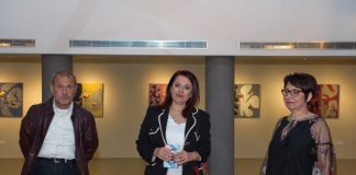Εγκαινιάστηκε η έκθεση ζωγραφικής της Μελάνιας Κοσμοπούλου