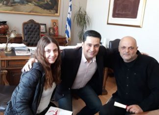 Με τους πρωταθλητές του πινγκ πονγκ Αθανασία Σιδέρη & Παναγιώτη Αγγελούδη ο Γ. Παπαναστασίου