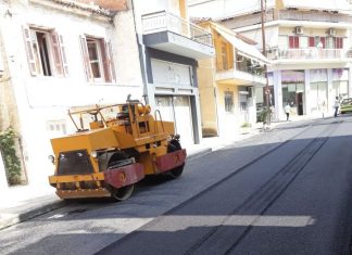 Εργασίες ασφαλτόστρωσης στην οδό Αγίου Δημητρίου