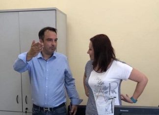 Ο Θανάσης Παπαθανάσης σε δημόσιες υπηρεσίες και στο Λιμεναρχείο Αμφιλοχίας