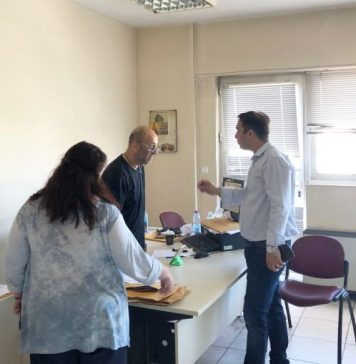 Σε δημόσιες υπηρεσίες ο Θανάσης Παπαθανάσης