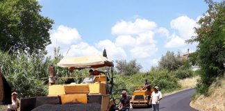 Εργασίες ασφαλτόστρωσης σε κεντρικούς δρόμους στον Άγιο Κωνσταντίνο