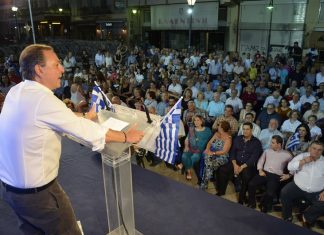 Κοσμοσυρροή στην ομιλία του Σπήλιου Λιβανού στο Αγρίνιο