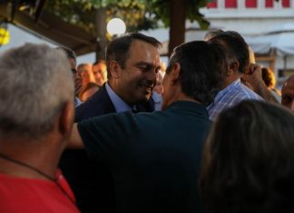 Με πολύ κόσμο στο Αγρίνιο η συγκέντρωση του Θανάση Παπαθανάση