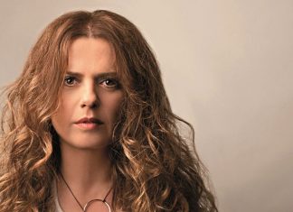 Συναυλία της Ελένης Τσαλιγοπούλου το Σάββατο στο Αιτωλικό