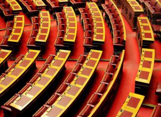 Μικρά κόμματα : Τα επικαλυπτόμενα της αριστεράς, τα συγκοινωνούντα της δεξιάς