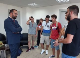 Ο Νεκτάριος Φαρμάκης συναντήθηκε με αντιπροσωπεία φοιτητών του Πανεπιστημίου Πατρών
