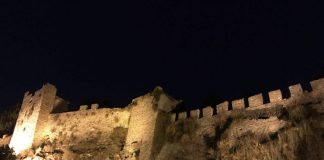 Φωτίστηκε και πάλι το Κάστρο της Ναυπάκτου