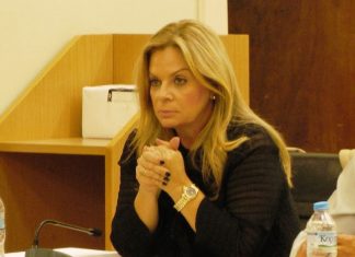 Xρ. Σταρακά : Απαραίτητη η λειτουργία ενός μεγάλου εμβολιαστικού κέντρου στην πόλη