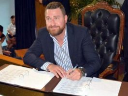 Παραίτηση Τσιαμάκη από το δήμο Αγρινίου