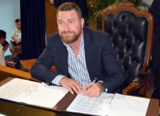 Παραίτηση Τσιαμάκη από το δήμο Αγρινίου