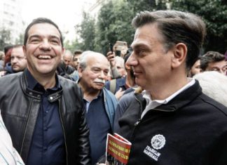 – Σου έδωσα τον αθλητισμό, γιατί είσαι καλός άλτης στο από κόμμα σε κόμμα