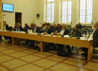 Δεν μπορούν να αντιληφθούν το θεσμικό πλαίσιο ή απλώς δεν θέλουν;