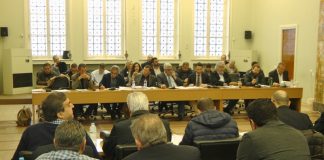 Στραπάτσο για την αντιπολίτευση με το Τεχνικό Πρόγραμμα