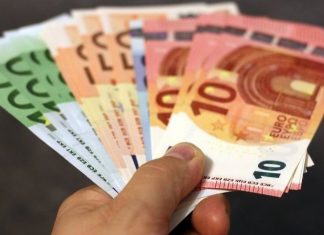 Όσο το κράτος είναι συνέταιρος….