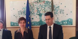 Μνημόνιο με ιταλικό γυναικείο συνεταιρισμό ελαιολάδου σύναψε ο δήμος Αγρινίου