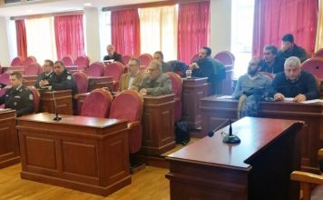 Σύσκεψη στην Αιτωλοακαρνανία για τη λήψη μέτρων προστασίας του πληθυσμού των γυπών