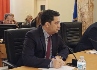 Παπαναστασίου : Δεν χρειάζεται να πάμε σε μια φιέστα για να βάλουμε τα θέματα