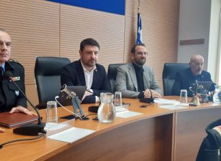 Σύσκεψη με Χαρδαλιά στην Περιφέρεια για την πολιτική προστασία