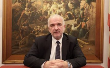 Κ. Λύρος: Νεκροθάφτες της ΔΕΥΑΜ η αντιπολίτευση