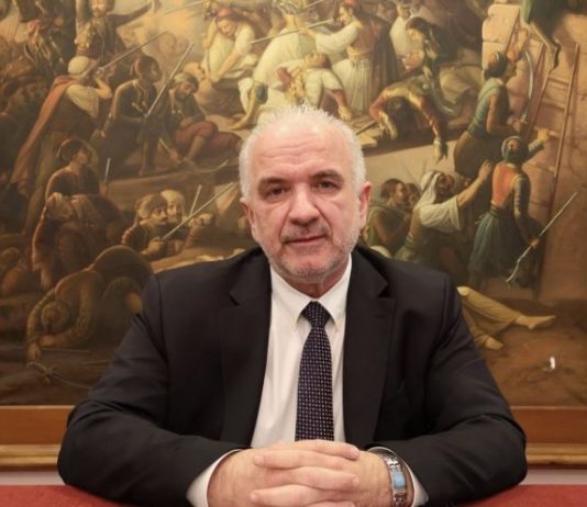 Το Υπουργείο εκτελεί, από… την Περιφέρεια ζητά ο Λύρος εξηγήσεις