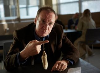 “Τιµώµενος Επισκέπτης” στον “Ελληνίς”