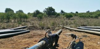 Δήμος Ξηρομέρου: Ο δρόμος εμποδίζει την αντικατάσταση του αγωγού της ύδρευσης