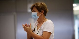 Διανομή μασκών και συστάσεις από το “Ενωμένο Εμπόριο”