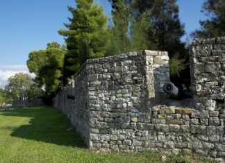 Μεσολόγγι: Μπαράζ αδελφοποίησεων με στόχο το Διεθνές Δίκτυο Πόλεων και Φορέων του Φιλελληνισμού