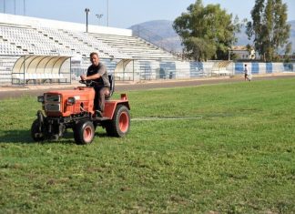 Εργασίες συντήρησης στα γήπεδα του Δήμου Μεσολογγίου