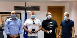 Τον καπετάνιo του ferry boat που έσωσε το κοριτσάκι στο Αντίρριο τίμησε ο Δήμαρχος Ναυπακτίας