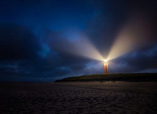 «Ο Ναυτικός και ο Φάρος» από την ερασιτεχνική θεατρική ομάδα ΘΕΑΤΡόPolice