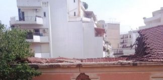 Καταρρέουν οι Καπναποθήκες Ηλιού – Έκλεισε τμήμα της οδού Μεσολογγίου