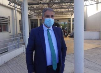 Νοσοκομείο Αγρινίου : Zητούσαν ενημέρωση από το διοικητή για τη ΜΕΘ και αυτός δεν απαντούσε