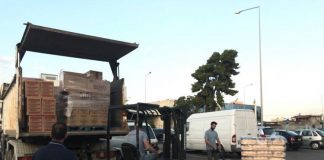 Τη δωρεά του Ιδρύματος “Σταύρος Νιάρχος” παρέλαβε το Κοινωνικό Παντοπωλείο του Δήμου Αγρινίου