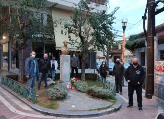 Στεφάνι από το “Ανυπότακτο Αγρίνιο” για το Πολυτεχνείο