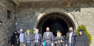 Υπογραφές για τη βελτίωση των δρόμων σε έξι προσκυνηματικούς χώρους