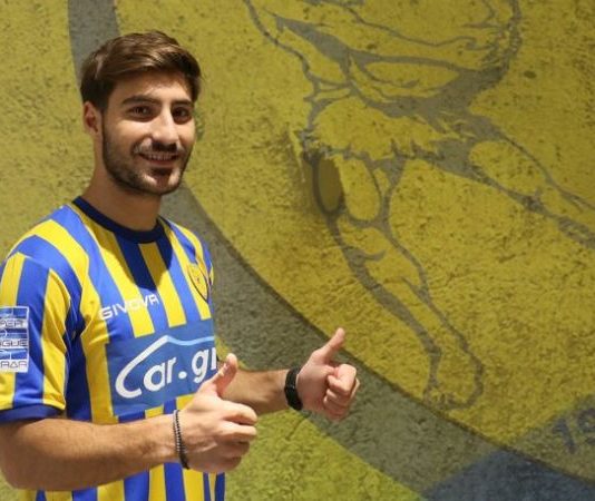 Εκτός με ΟΦΗ ο Μανθάτης